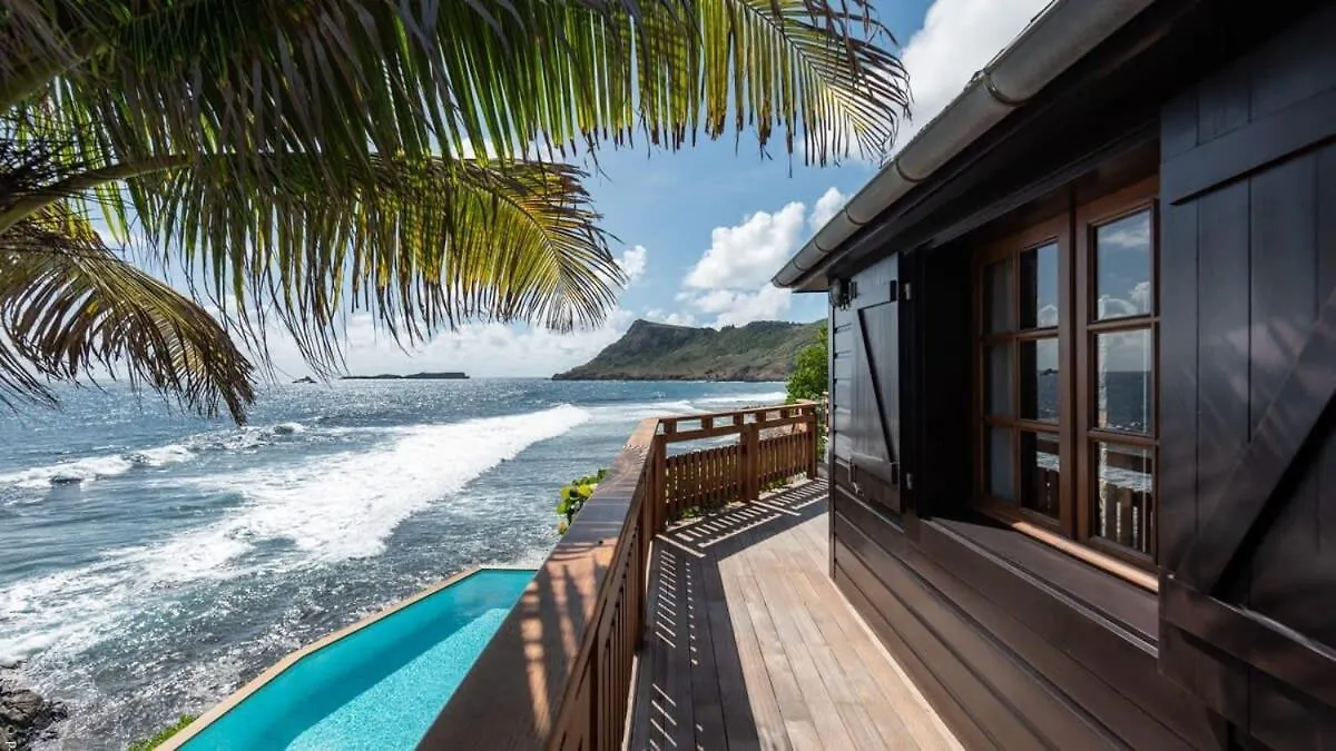 Unique Villa Offering Vast Spaces Toiny