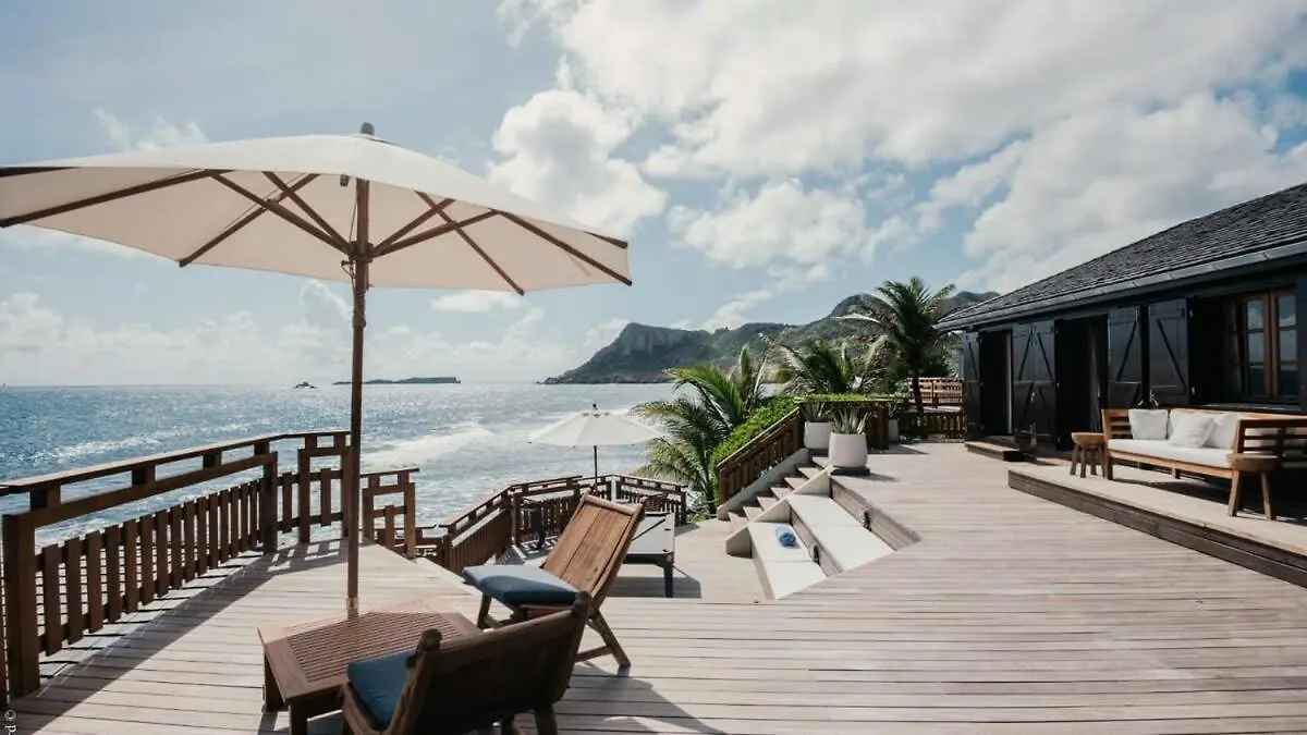 Unique Villa Offering Vast Spaces Toiny