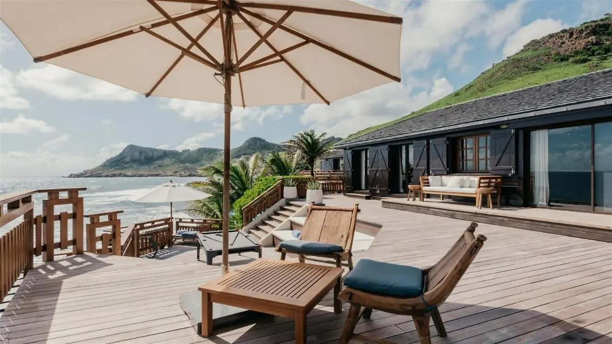 Unique Villa Offering Vast Spaces Toiny